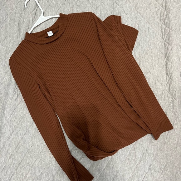 Ribbed Brown Maternity Dress - Picture 2 of 6